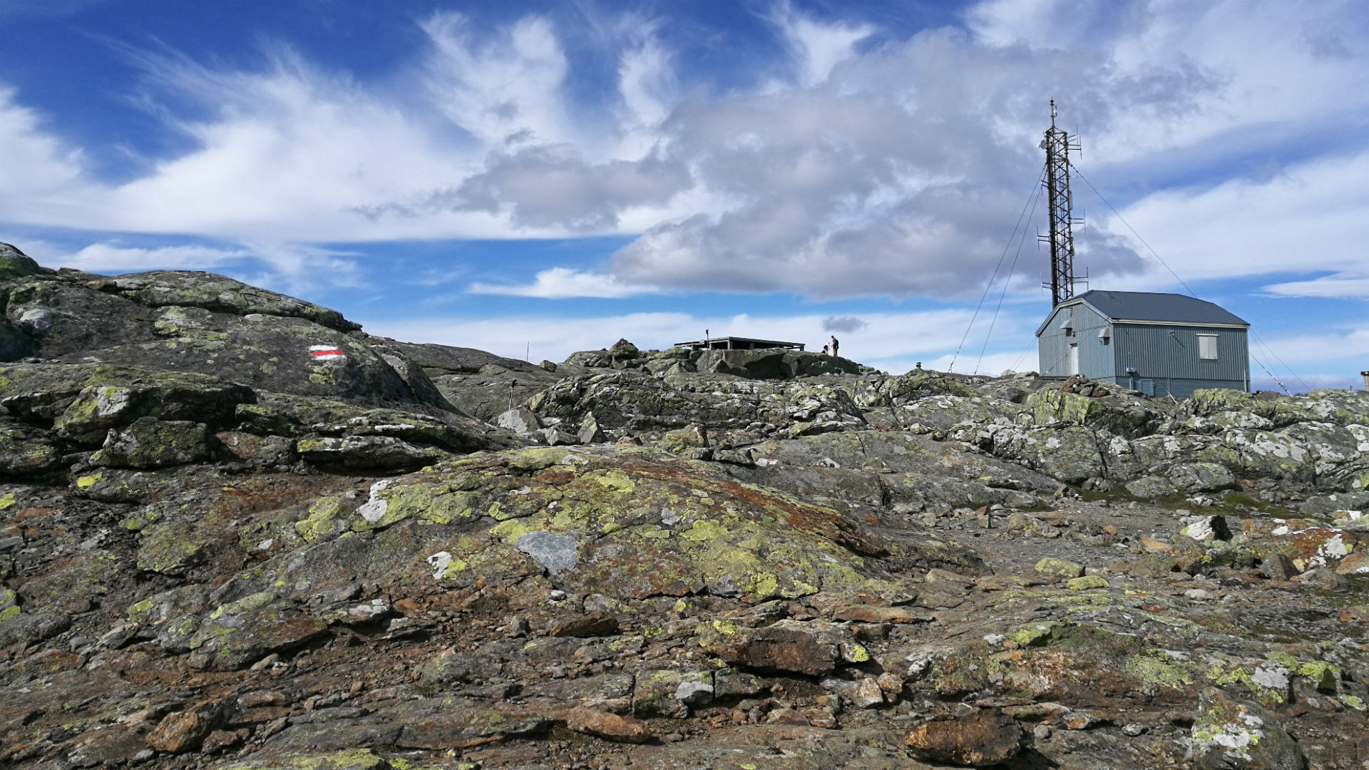 Bestig tre toppar i Åre. Åreskutans topp.