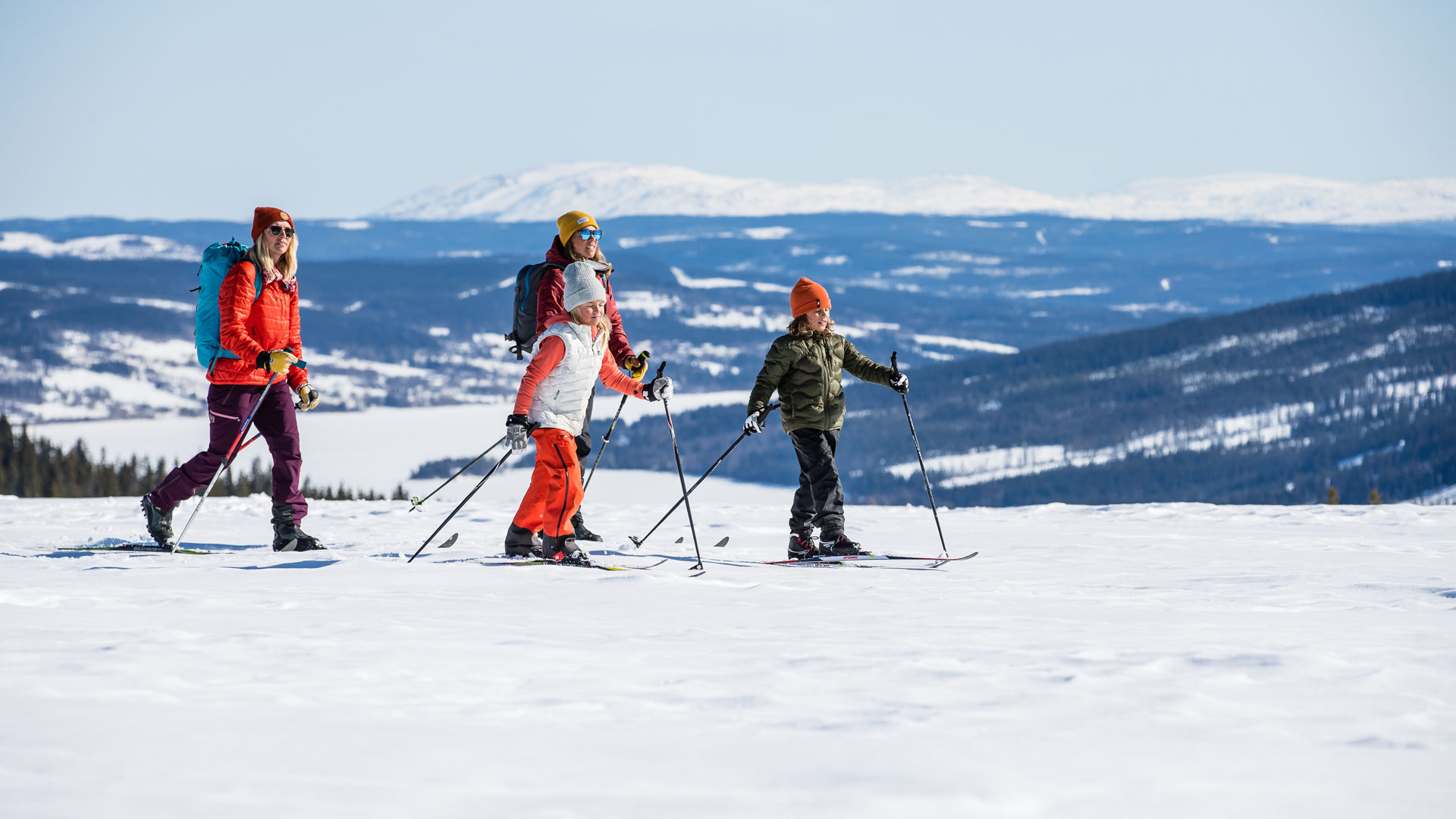 Ski Touring in Ullådalen
