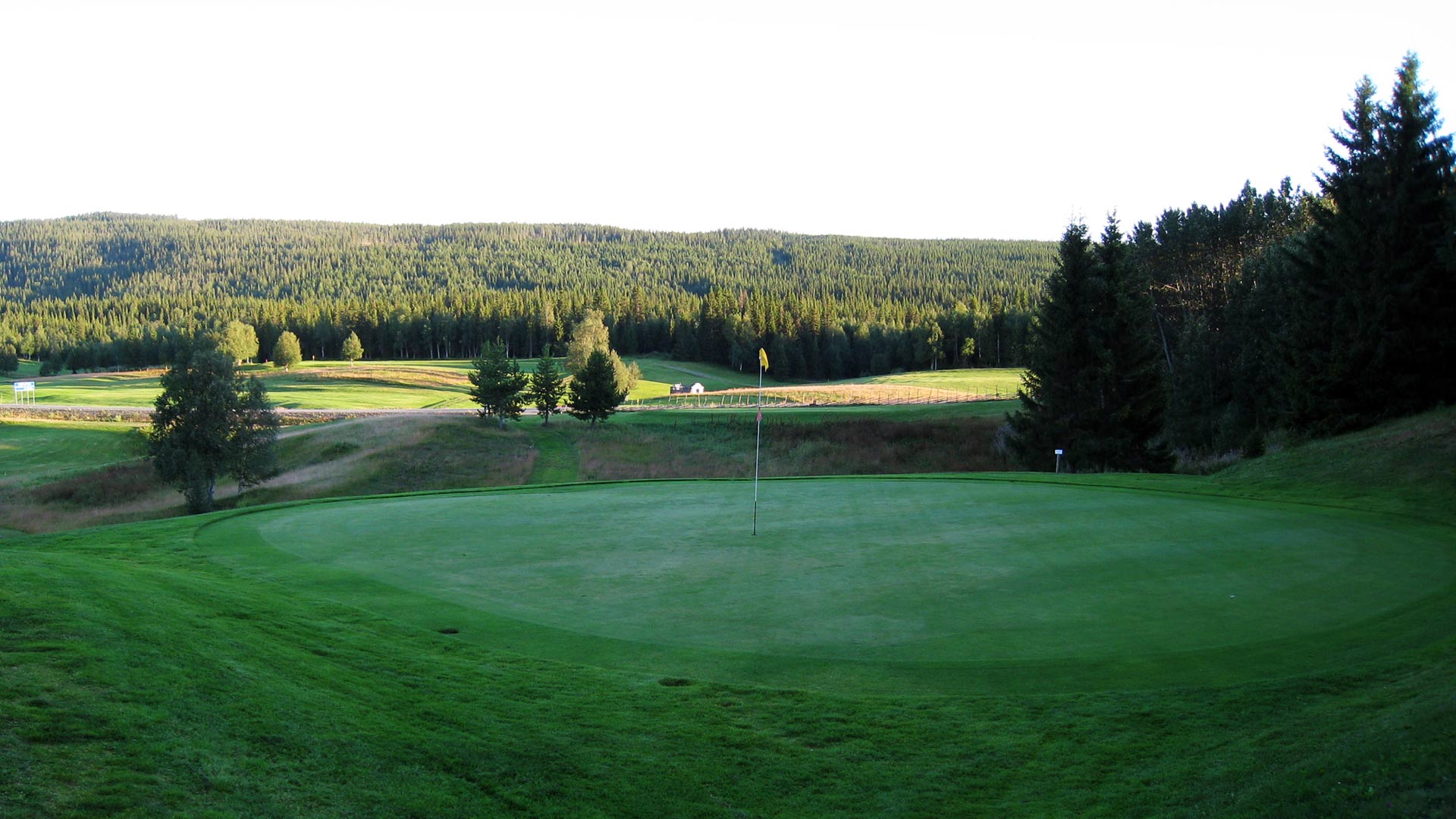 Åre Golfbana i morgonljus