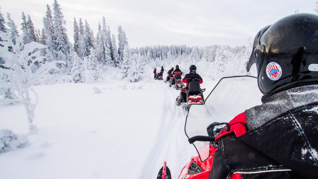 Skotertur med Åreguiderna - konferensaktiviteter i Åre vinter