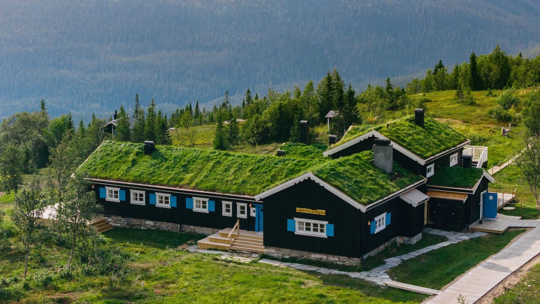 Hålllfjället hotell och restaurang i sommarskrud